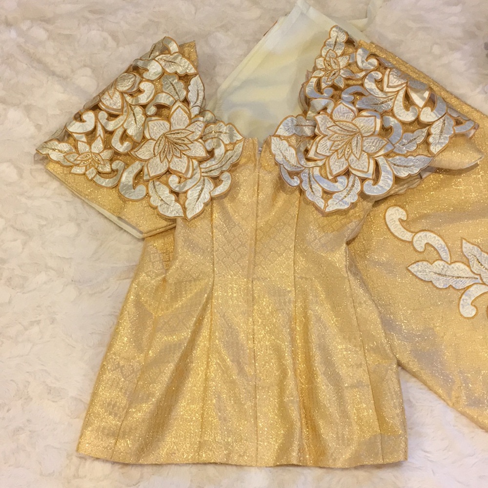 New! Stunning 2 Piece Gold Dress 👗 - Picture 4 of 8
